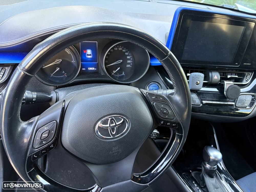 Toyota C-HR 1.8 HSD Lounge — fotografia 12