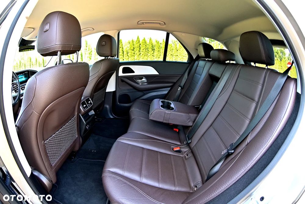 Mercedes-Benz GLE 300 d 4Matic 9G-TRONIC AMG Line - 21