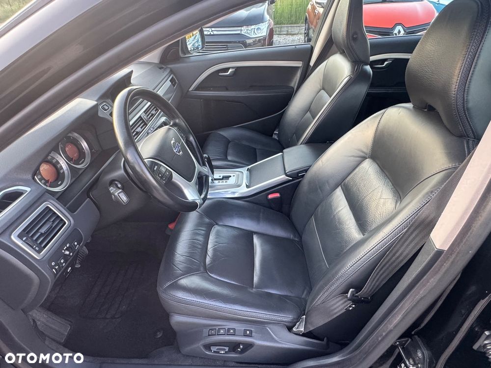 Volvo XC 70 D5 AWD Geartronic Summum - 17