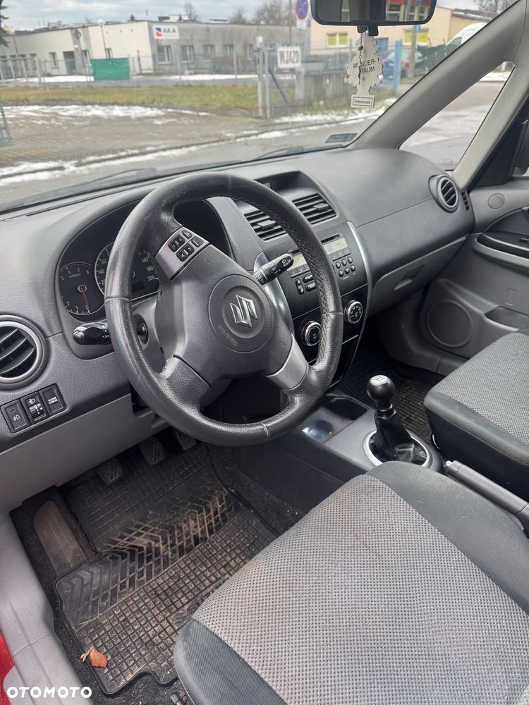 Suzuki SX4 1.6 GS / Premium 4WD - 6