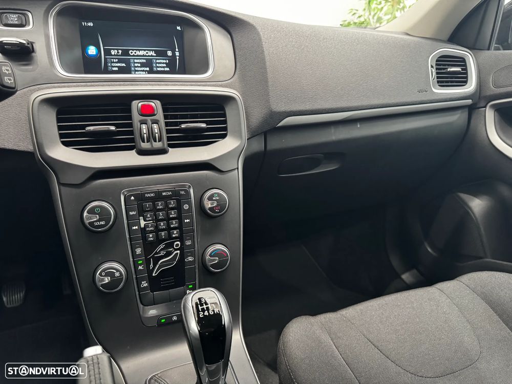 Volvo V40 2.0 D2 Kinetic Eco - 29