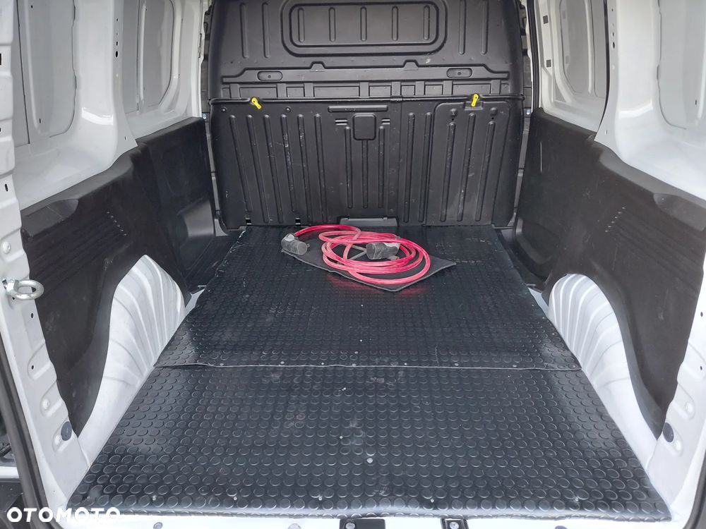 Fiat Doblo - 13