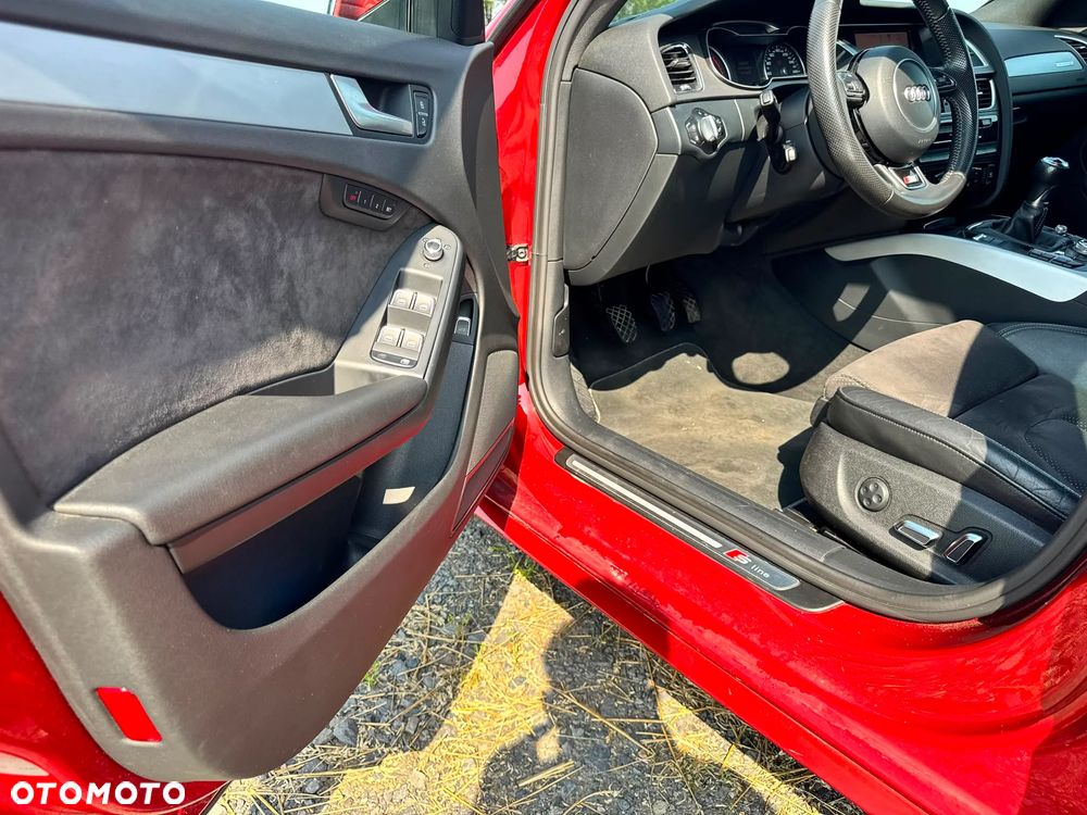Audi A4 Avant 2.0 TDI Quattro - 16