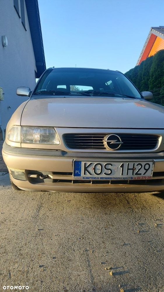 Opel Astra 1.6 16V 100 - 21