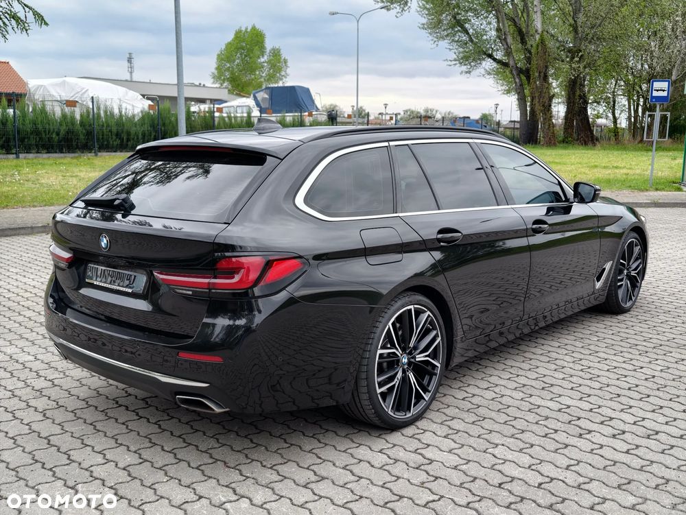 BMW Seria 5 540d xDrive Luxury Line - 3