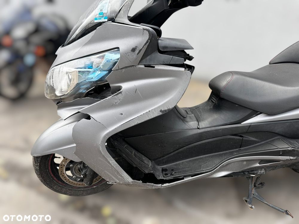 Suzuki Burgman - 8