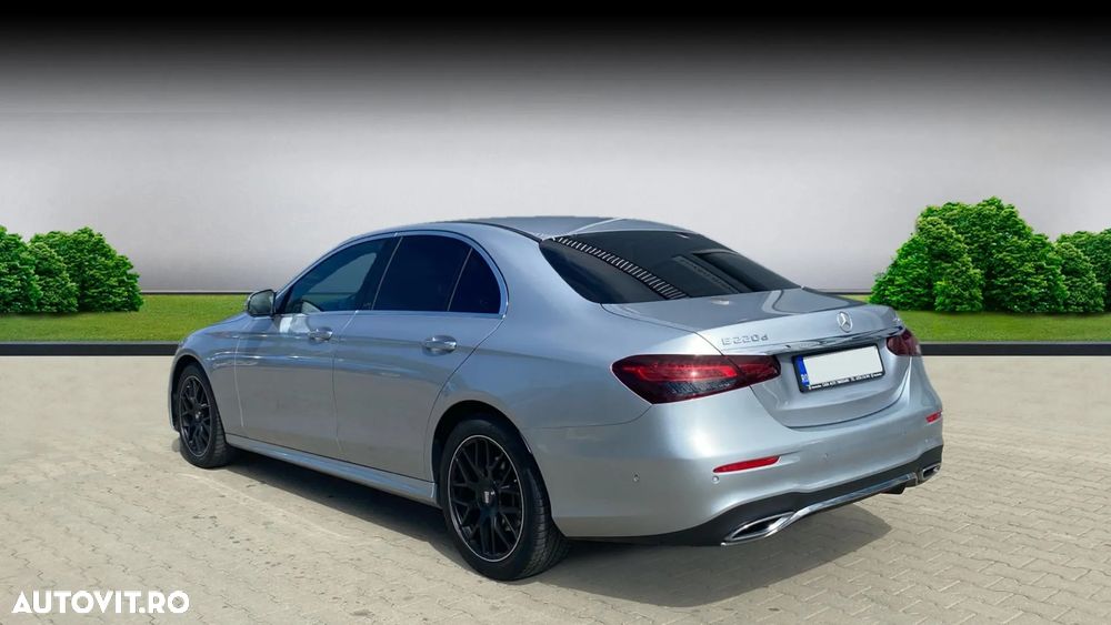 Mercedes-Benz E 220 d All-Terrain 4MATIC Aut. - 3