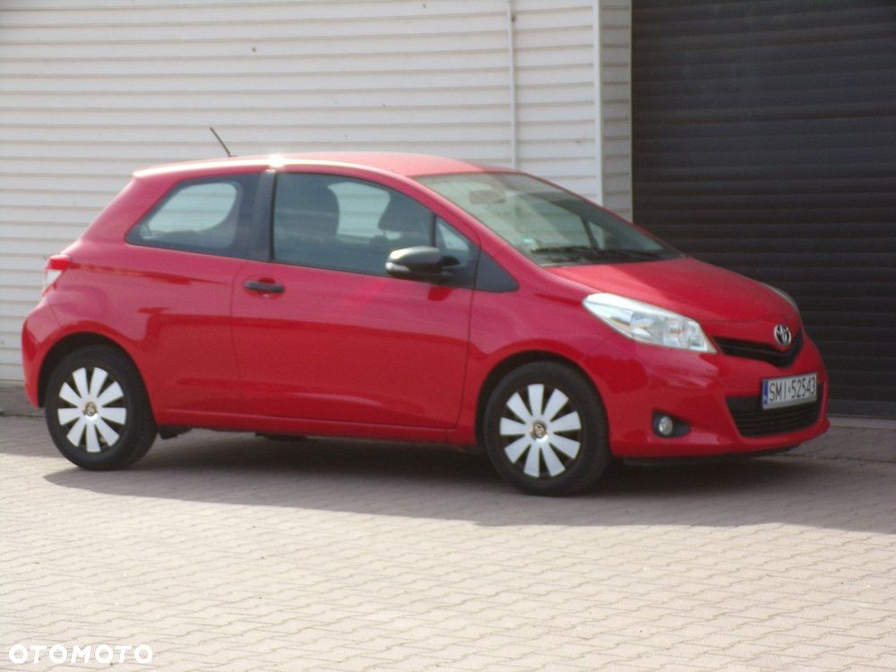 Toyota Yaris - 13