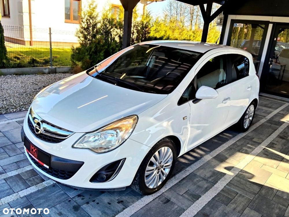 Opel Corsa - 1