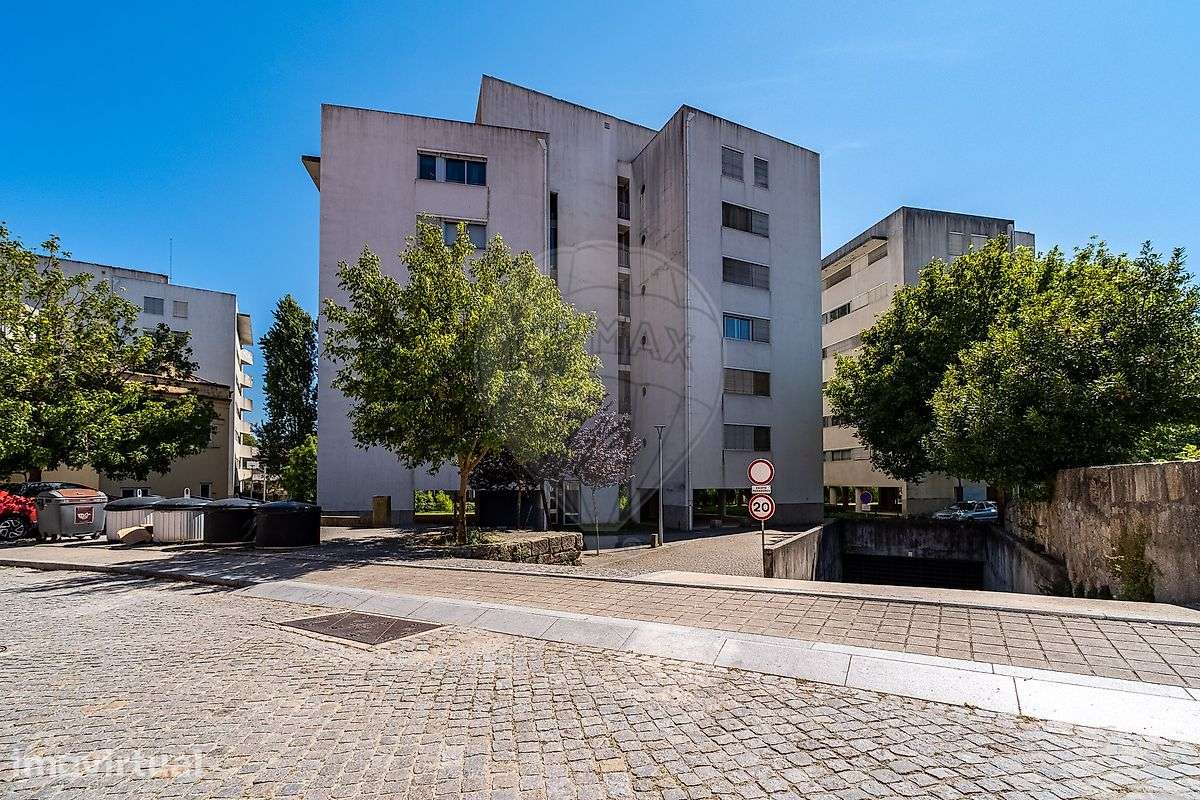 Apartamento T4 para venda - Grande imagem: 2/46