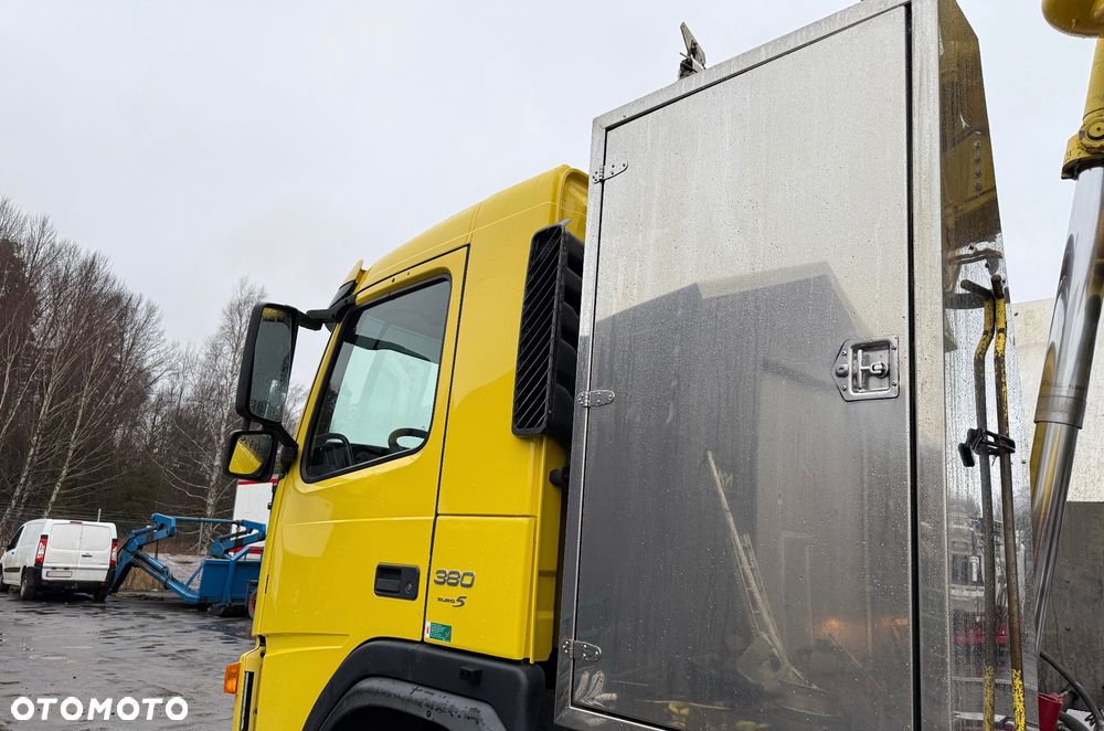 Volvo FM380 6x2 - 19