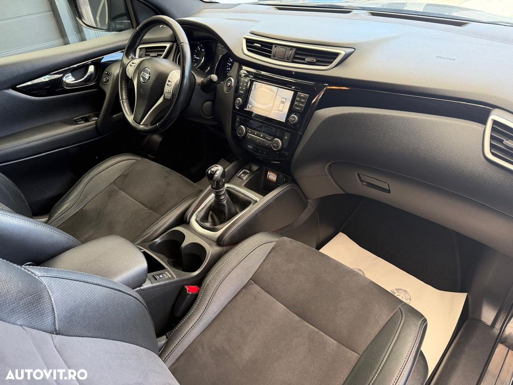 Nissan Qashqai 1.6 DCI TEKNA - 10