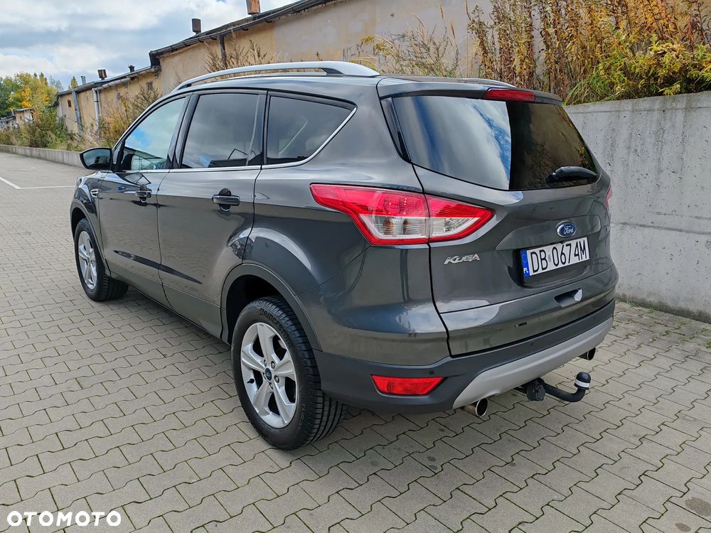 Ford Kuga 1.5 EcoBoost 2x4 Business Edition - 6
