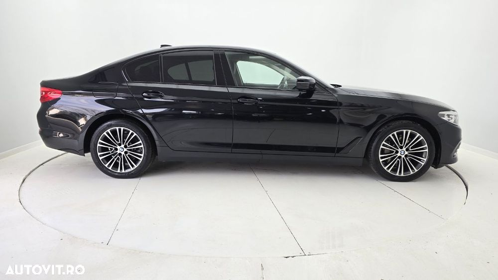 BMW Seria 5 530i xDrive AT - 5