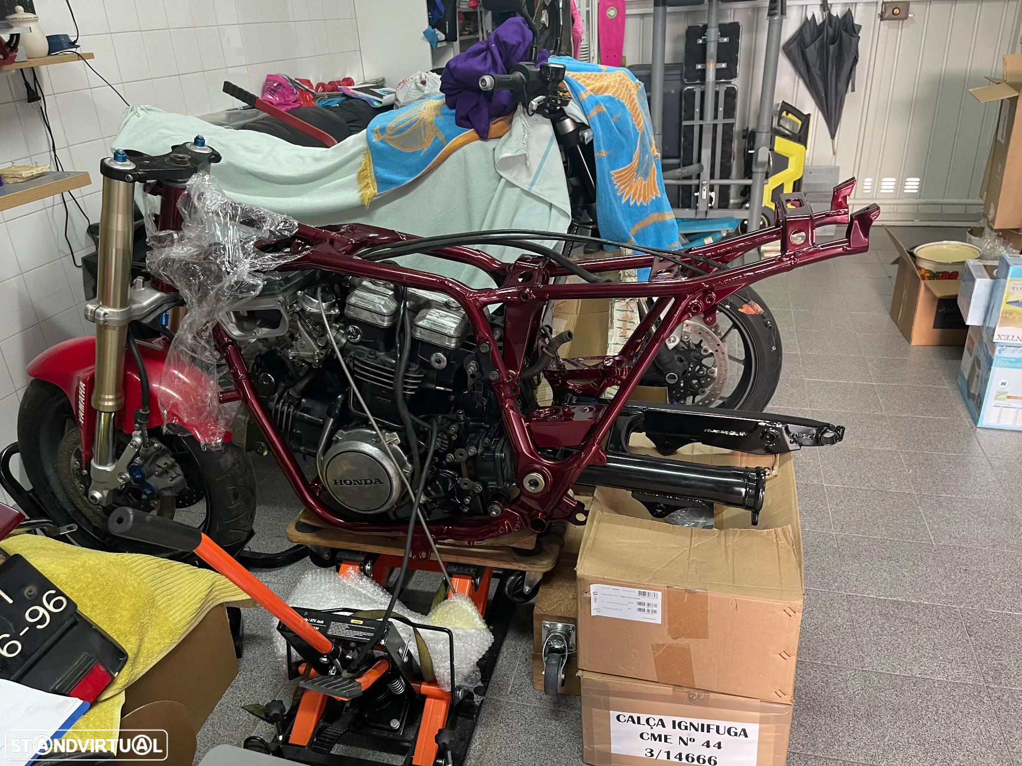 Honda VF Honda VF750 V45 SABRE - 11