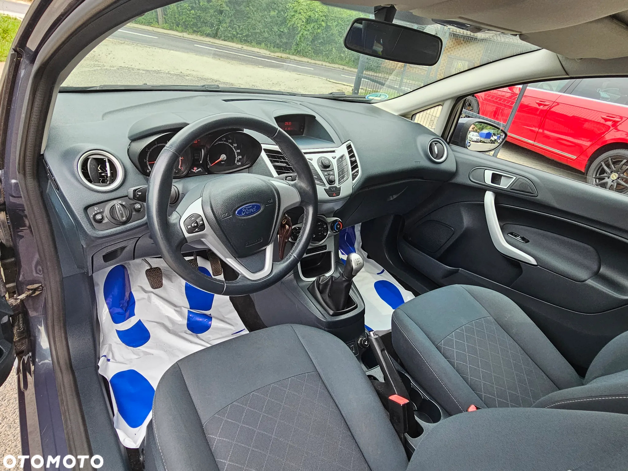Ford Fiesta 1.25 Ambiente - 10