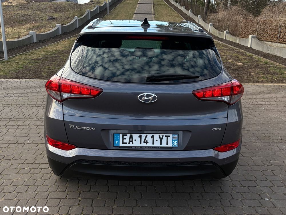 Hyundai Tucson blue 1.7 CRDi 2WD Advantage - 11