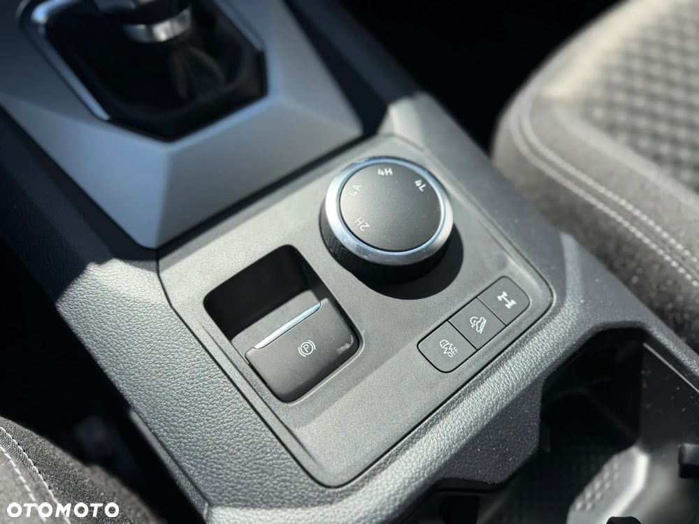 Volkswagen Amarok Life - 18