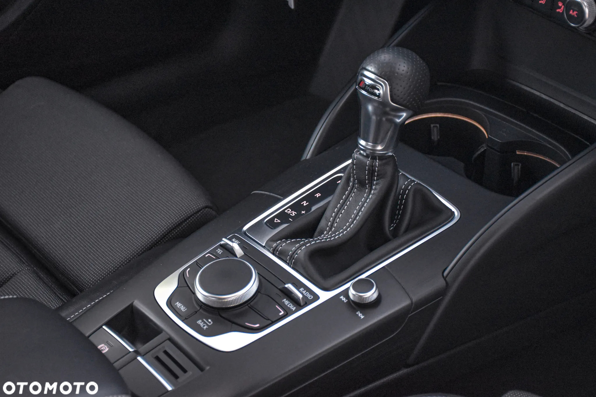 Audi A3 2.0 TDI clean diesel Ambition S tronic - 24