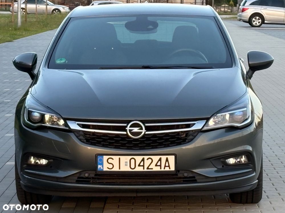 Opel Astra 1.4 T Dynamic S&S - 12