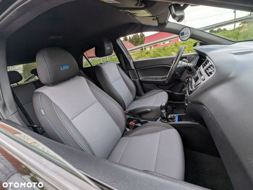 Hyundai i20 - 3