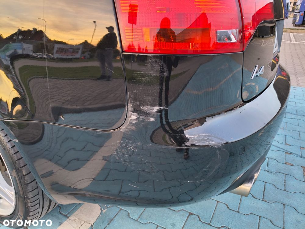 Audi A4 Avant 2.0 TDI - 7