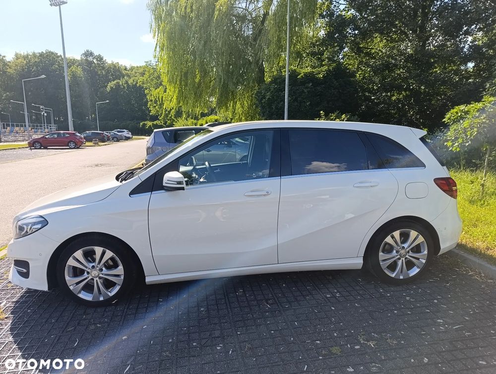 Mercedes-Benz Klasa B 180 (CDI) d 7G-DCT Urban - 5