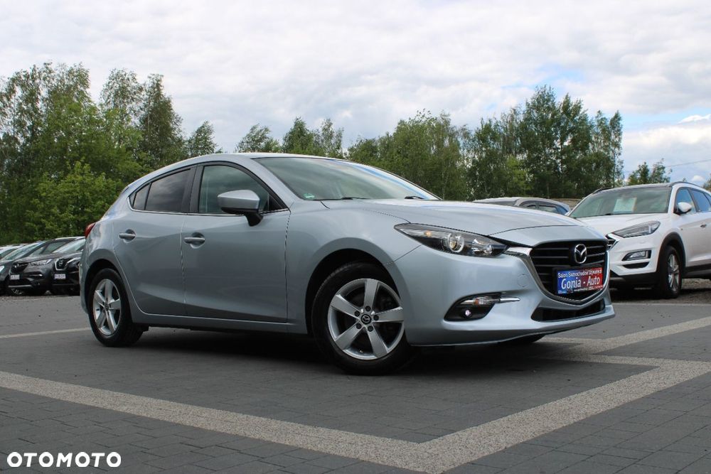 Mazda 3 - 8