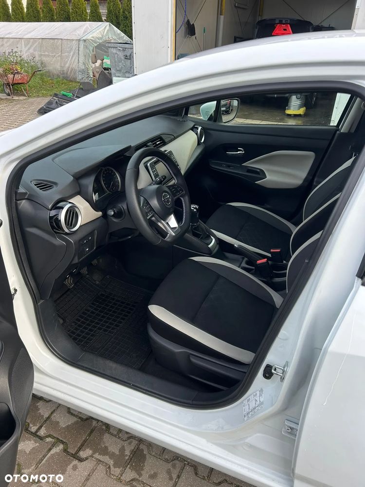 Nissan Micra 1.0 Visia Plus - 21