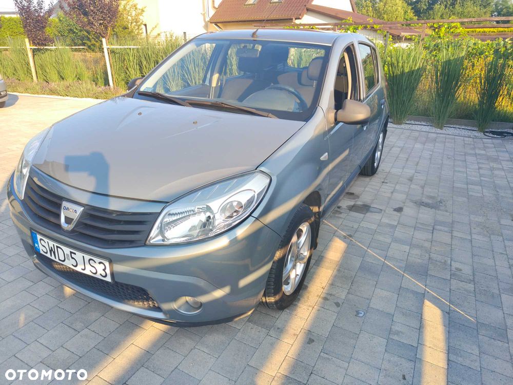 Dacia Sandero - 2