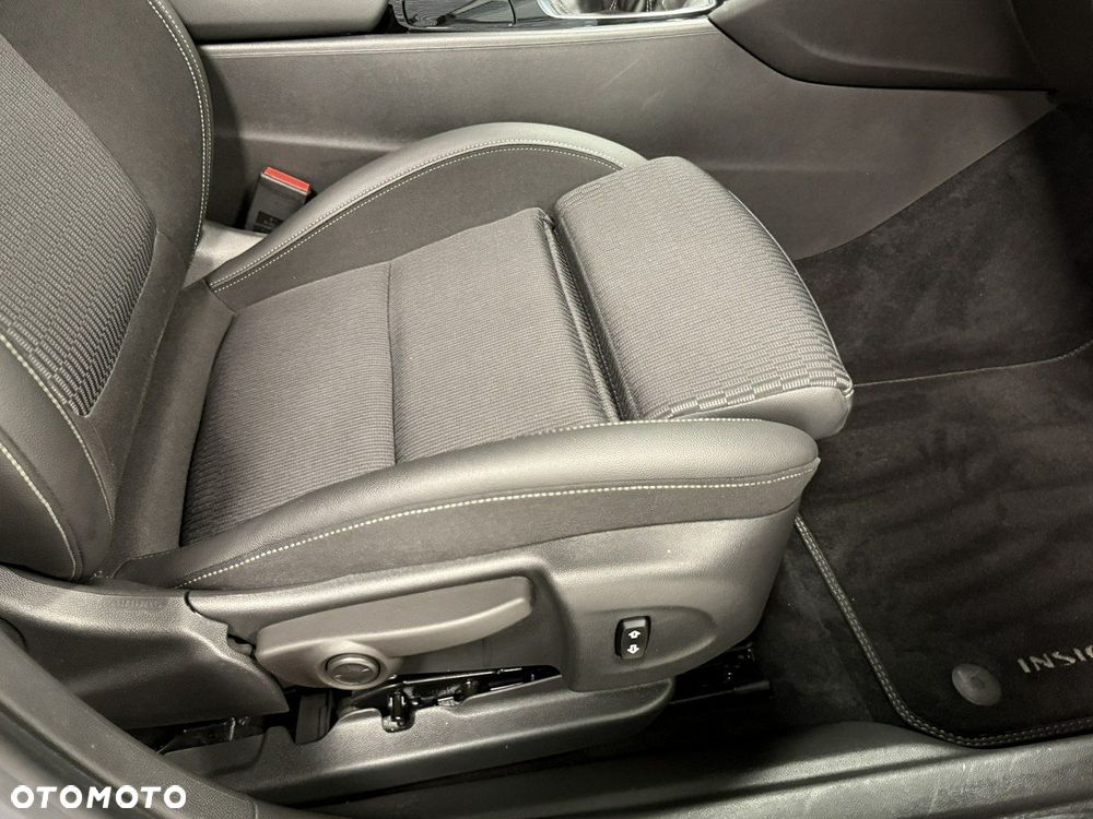 Opel Insignia - 33