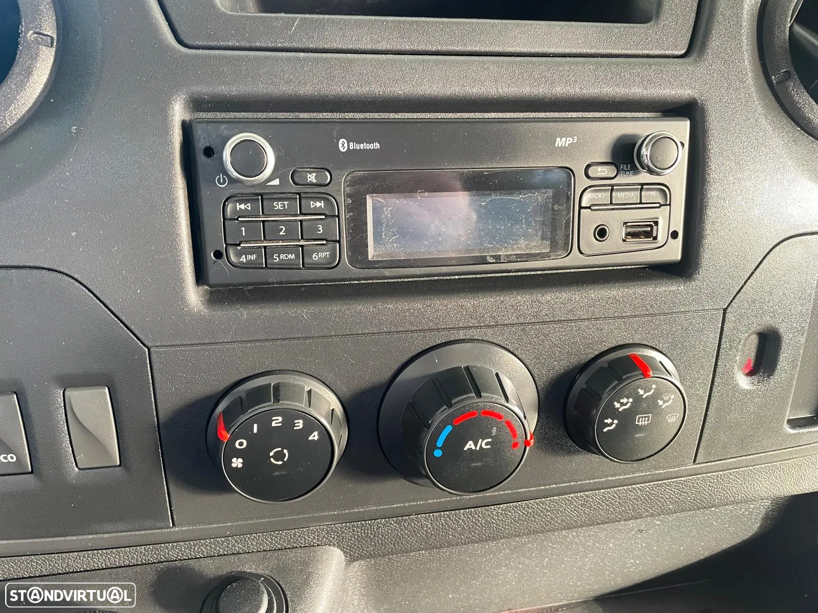 Renault Master 2.3 DCI Grand Confort c/Báscula - 12