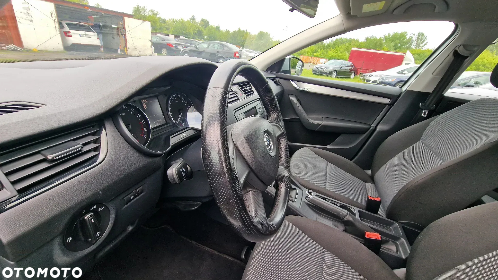 Skoda Octavia 1.6 TDI Elegance - 9