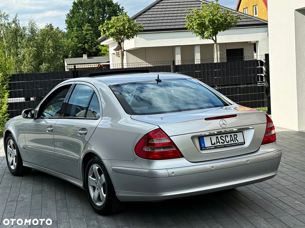 Mercedes-Benz Klasa E - 18