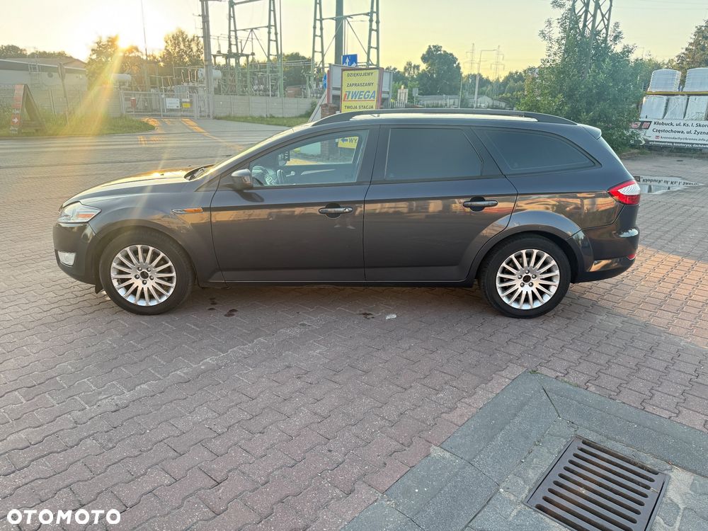 Ford Mondeo 2.0 TDCi Ghia - 6