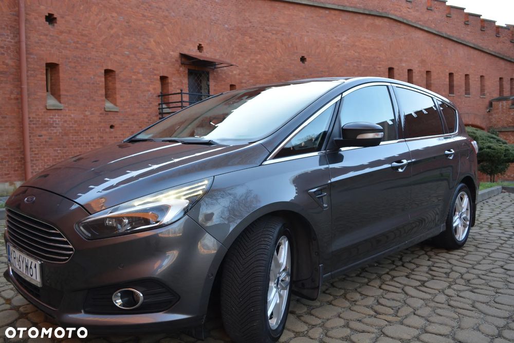 Ford S-Max 2.0 TDCi Titanium PowerShift - 6