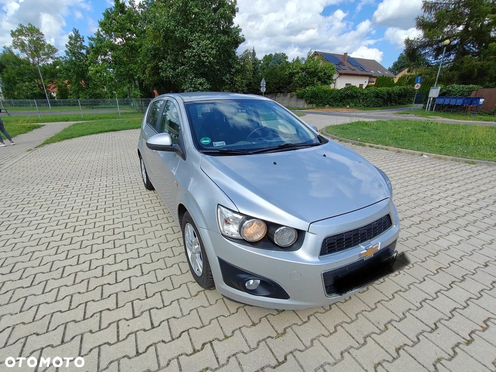 Chevrolet Aveo 1.6 LTZ - 2