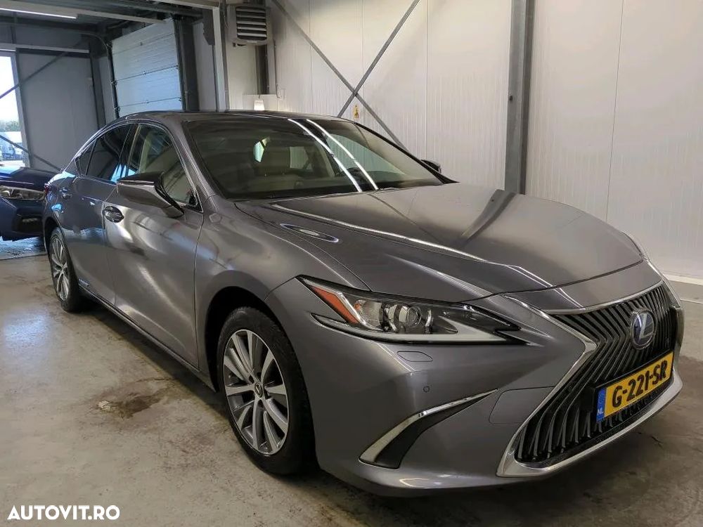 Lexus Seria ES 300h Executive Line