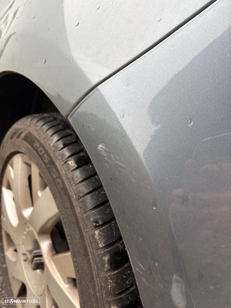 Citroën C4 1.6 HDi SX - 5