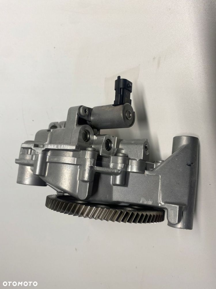 VOLVO XC40 T3 1.5 HYBRYDA POMPA OLEJU 2017- - 3