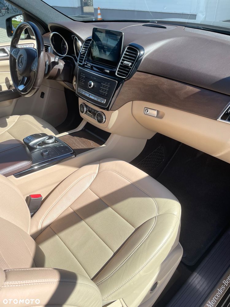 Mercedes-Benz GLE 350 d 4-Matic - 13