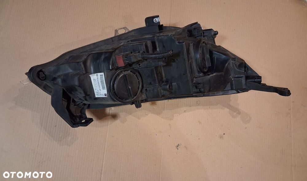 Lampa przód OPEL ASTRA IV J prawa lewa 1EG010011-01   1EG010011-02 - 6