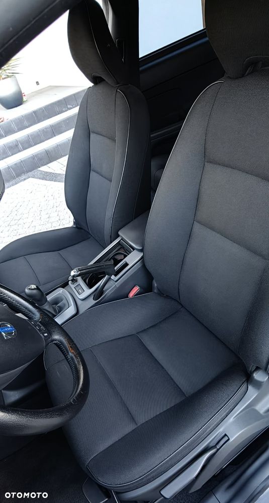 Volvo C30 1.6D DRIVe Start-Stop - 8