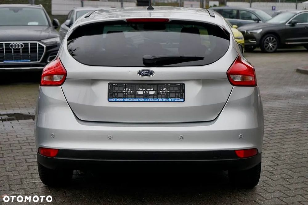 Ford Focus 1.5 TDCi SYNC Edition - 5