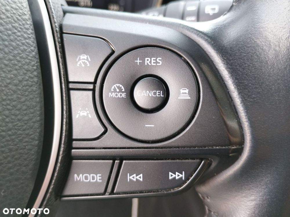 Toyota Corolla 2.0 Hybrid Style - 17