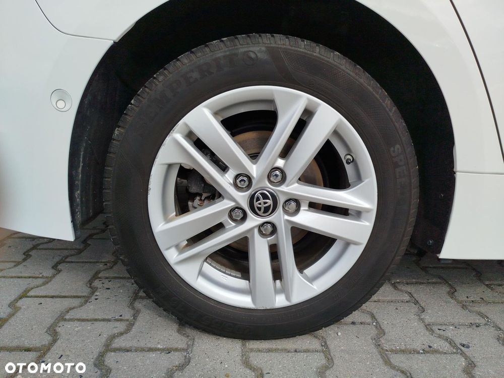 Toyota Corolla - 17