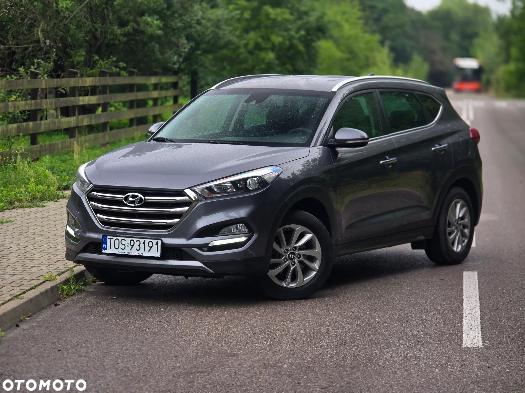 Hyundai Tucson 1.7 CRDI BlueDrive Style 2WD - 2