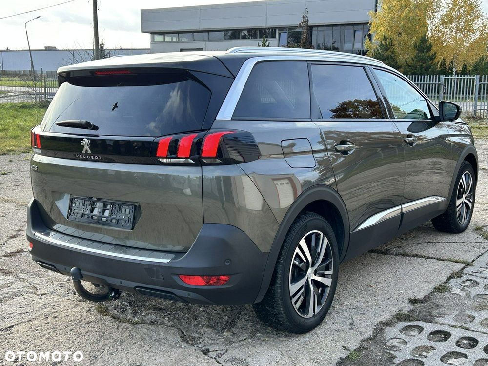 Peugeot 5008 - 6