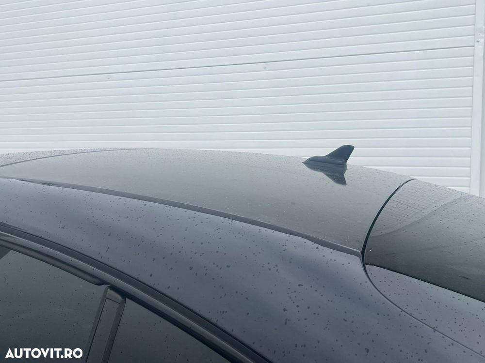 Volkswagen Passat 2.0 TDI DPF DSG R-Line Edition Plus - 35