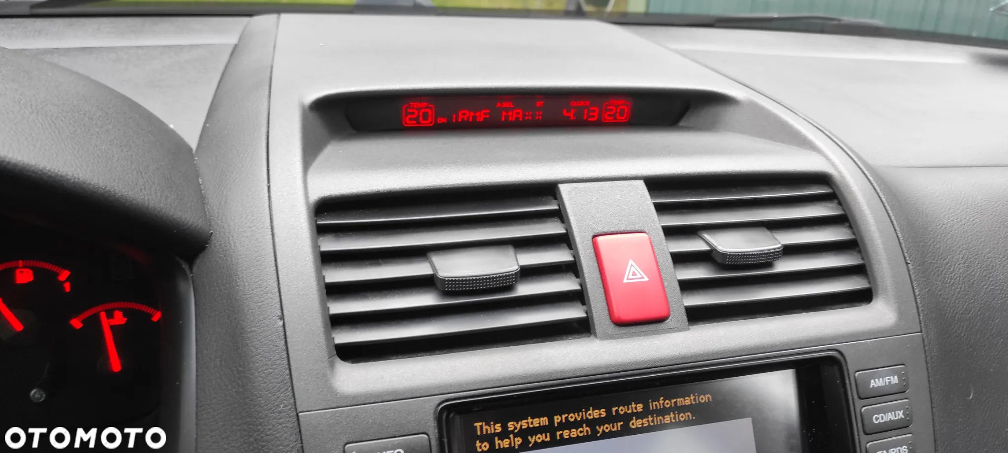 Honda Accord 2.0 Comfort - 14